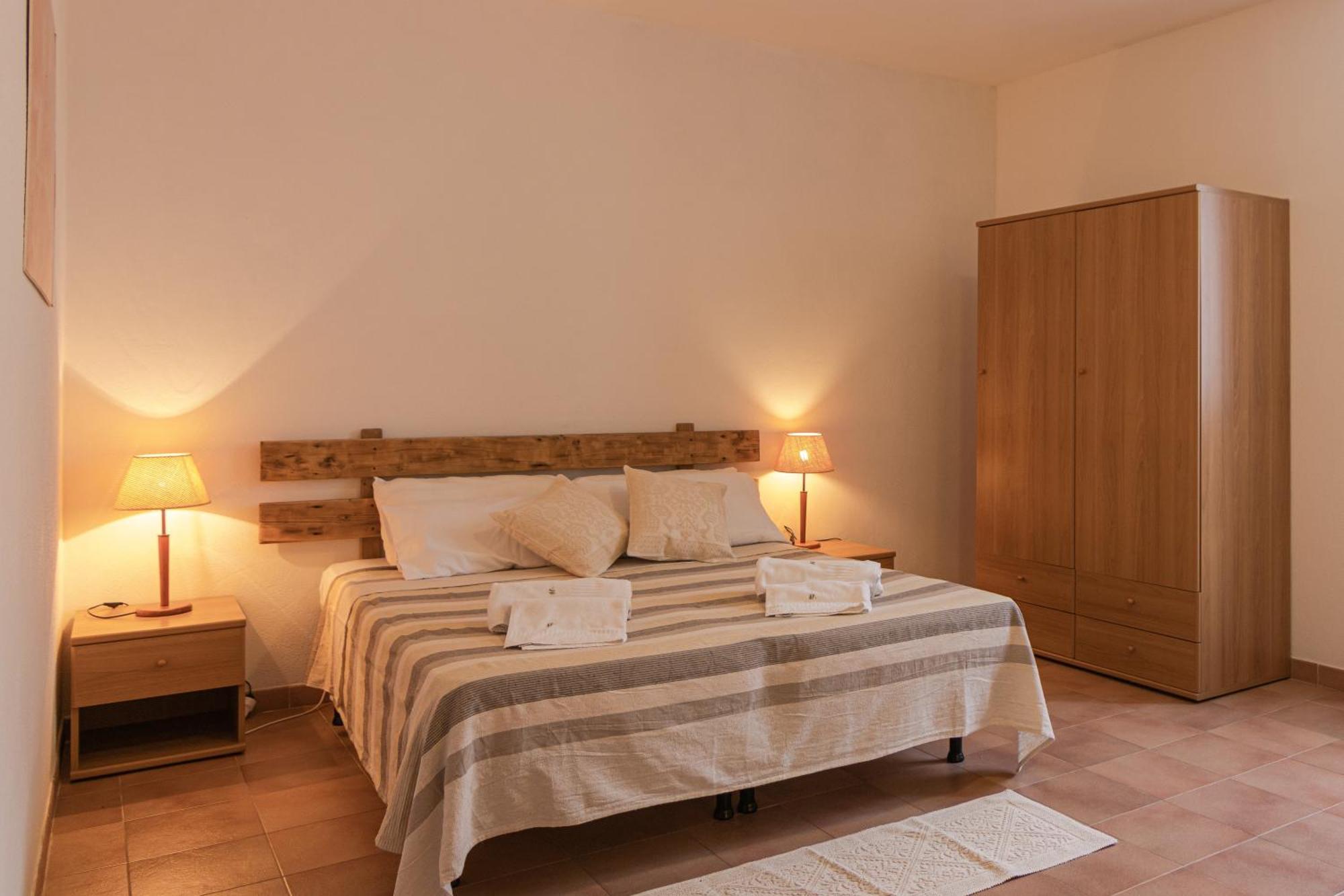 Hotel Locanda Minerva Monteleone Rocca Doria Cameră foto